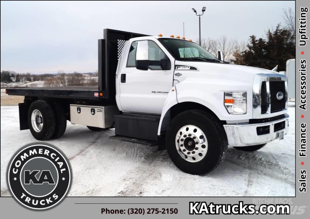 Ford F 650 Camioane platforma/prelata