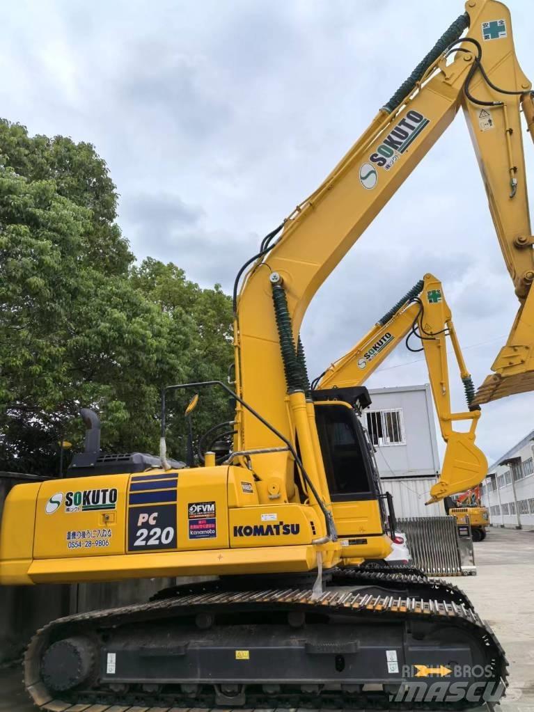 Komatsu PC 220-8 Excavatoare pe șenile

