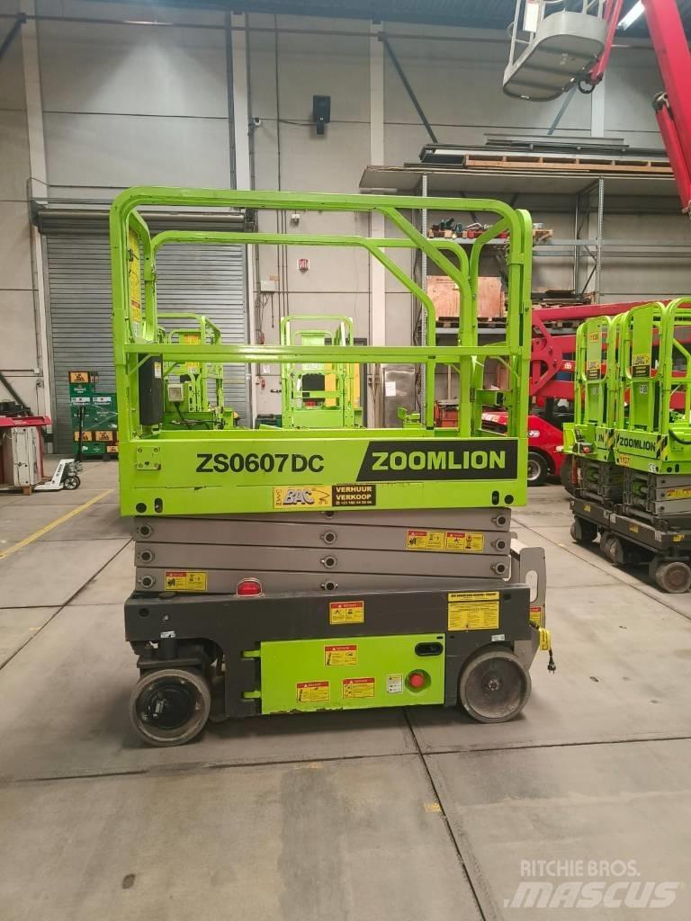 Zoomlion 0607DC Platforme foarfeca