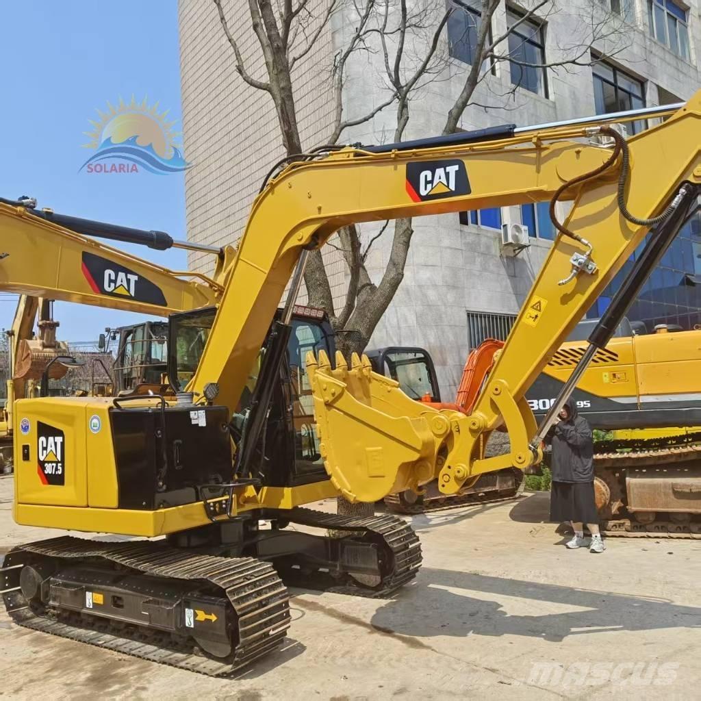 CAT 307.5 Excavatoare 7t - 12t