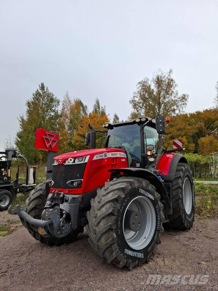 Massey Ferguson 8740 Tractoare