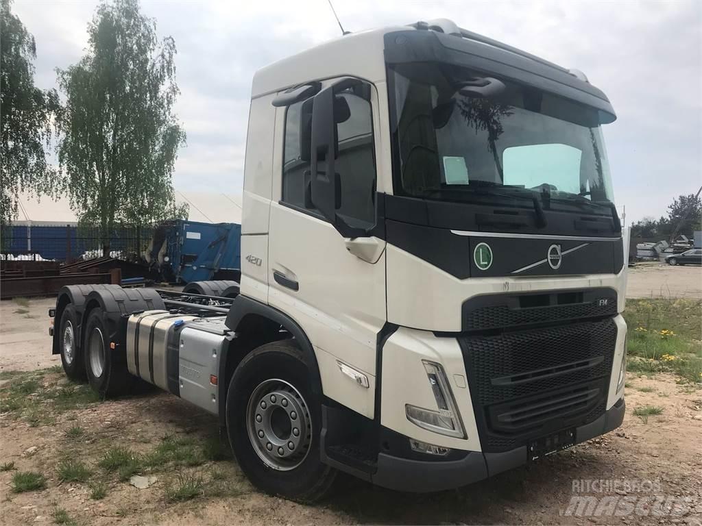 Volvo FM 420 6X2 Camion cabina sasiu