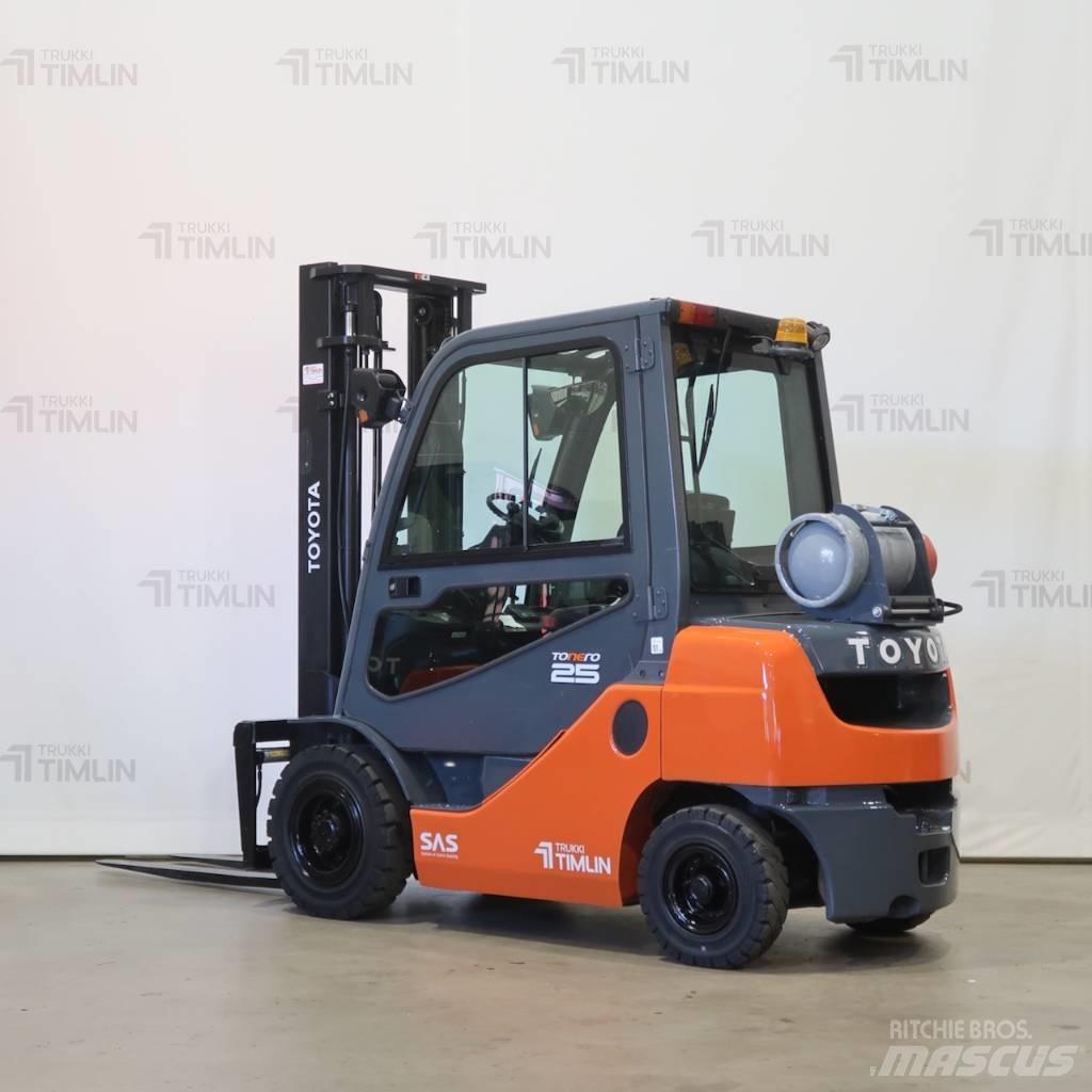 Toyota 02-8FGF25 Stivuitor GPL