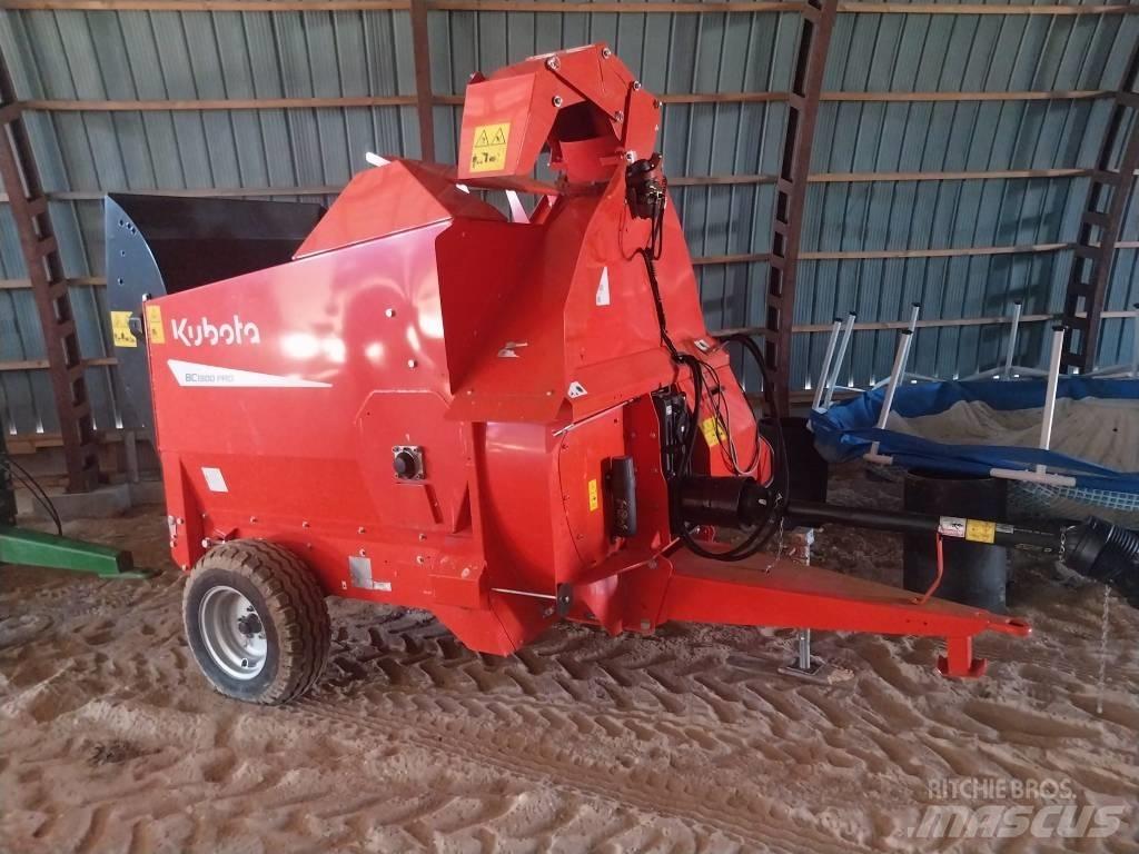 Kubota BC 1300 PRO Debalotare, taiere, impachetare