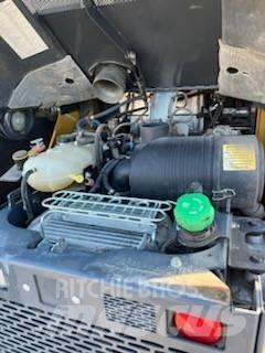 John Deere 331g Mini incarcator
