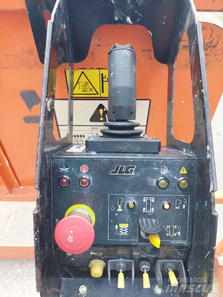 JLG 330 LRT Platforme foarfeca