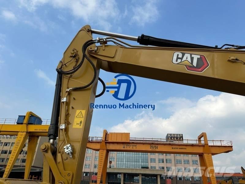 CAT 323GC Excavatoare pe șenile
