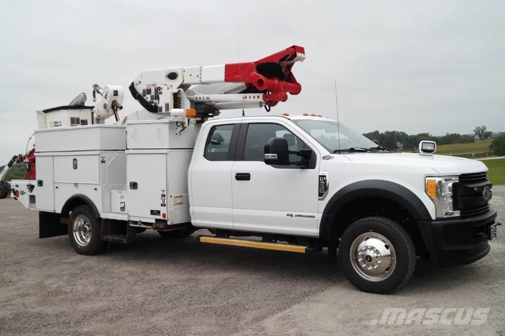 Ford F 550 XL SD Platforme aeriene montate pe camion