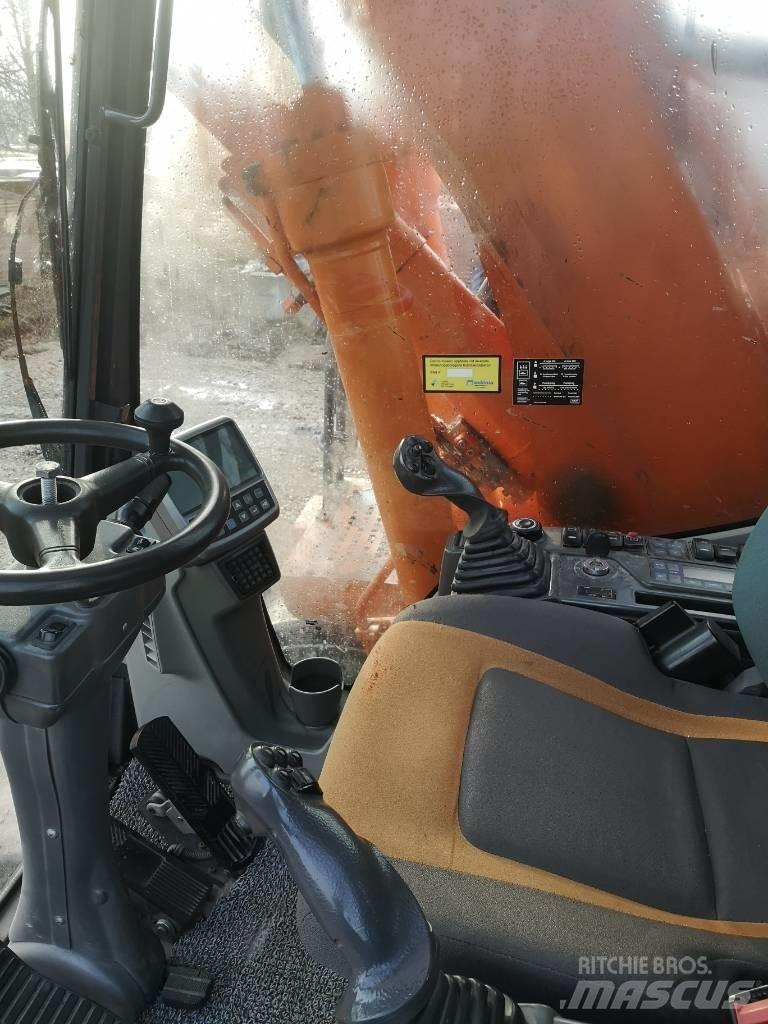 Doosan Dw 140 Excavatoare cu roti