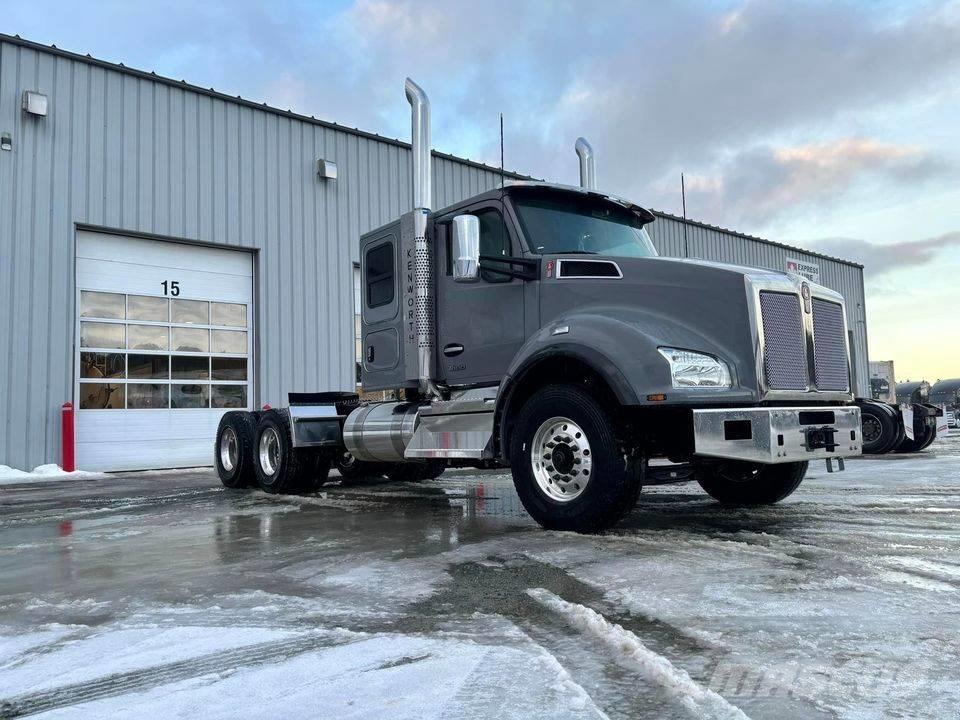 Kenworth T 880 Autotractoare