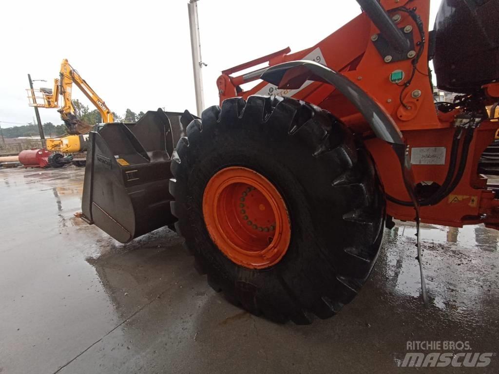 Hitachi ZW 310-6 Incarcator pe pneuri