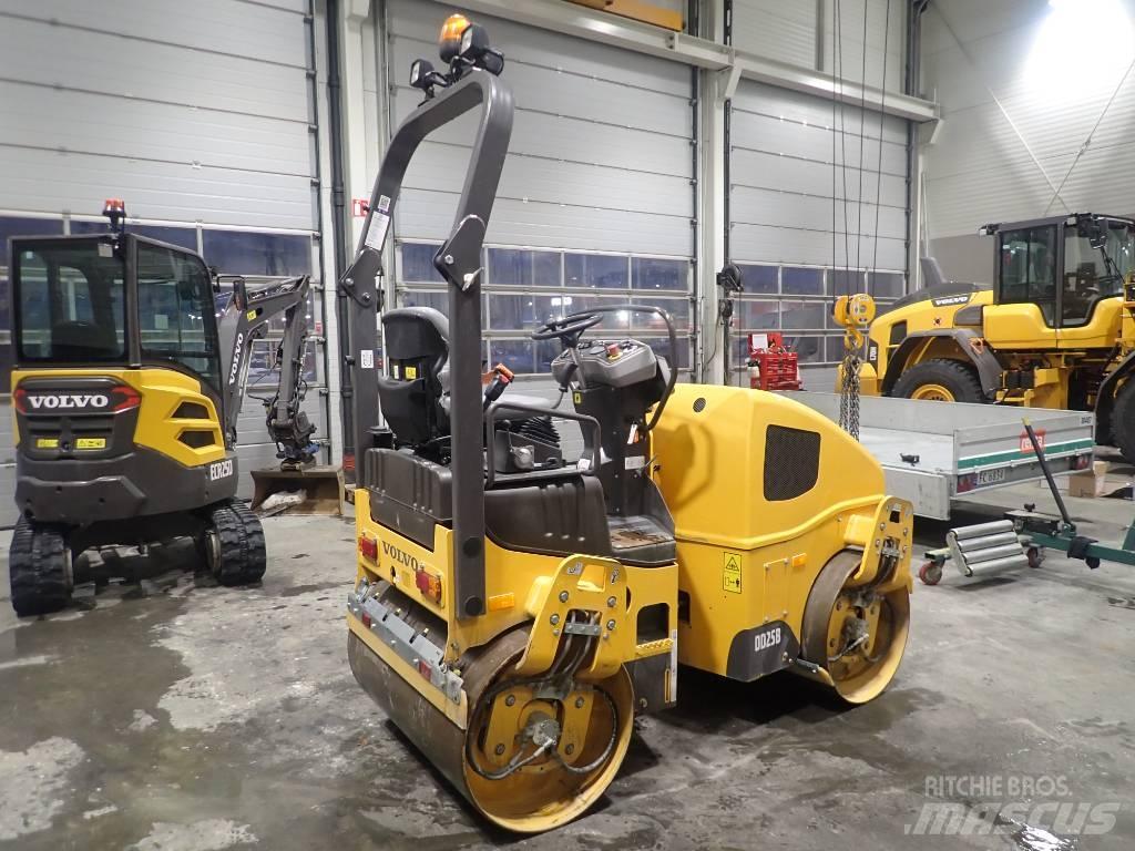 Volvo DD25B Cilindri compactori dubli