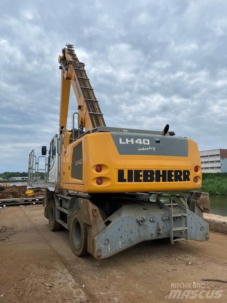 Liebherr LH40M Paleta de manipulare