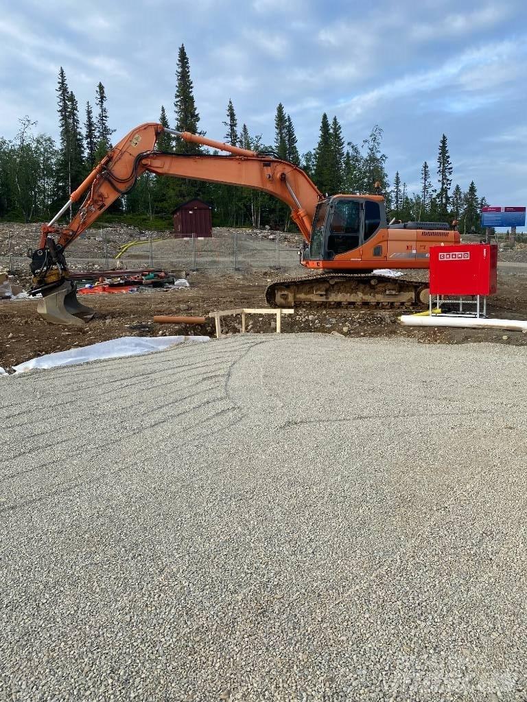 Doosan DX 255 Excavatoare pe șenile
