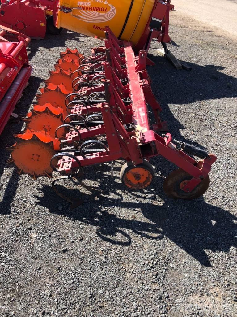 Kongskilde VBT 3.M Cultivatoare de recolte in randuri