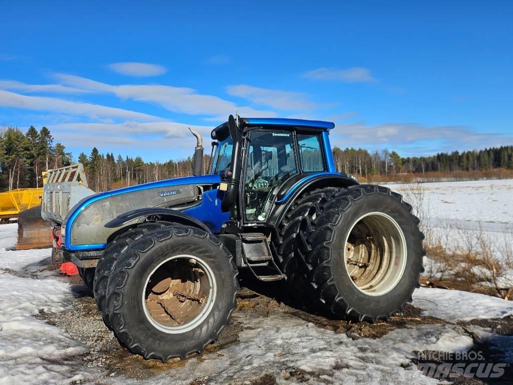 Valtra T 171 Tractoare
