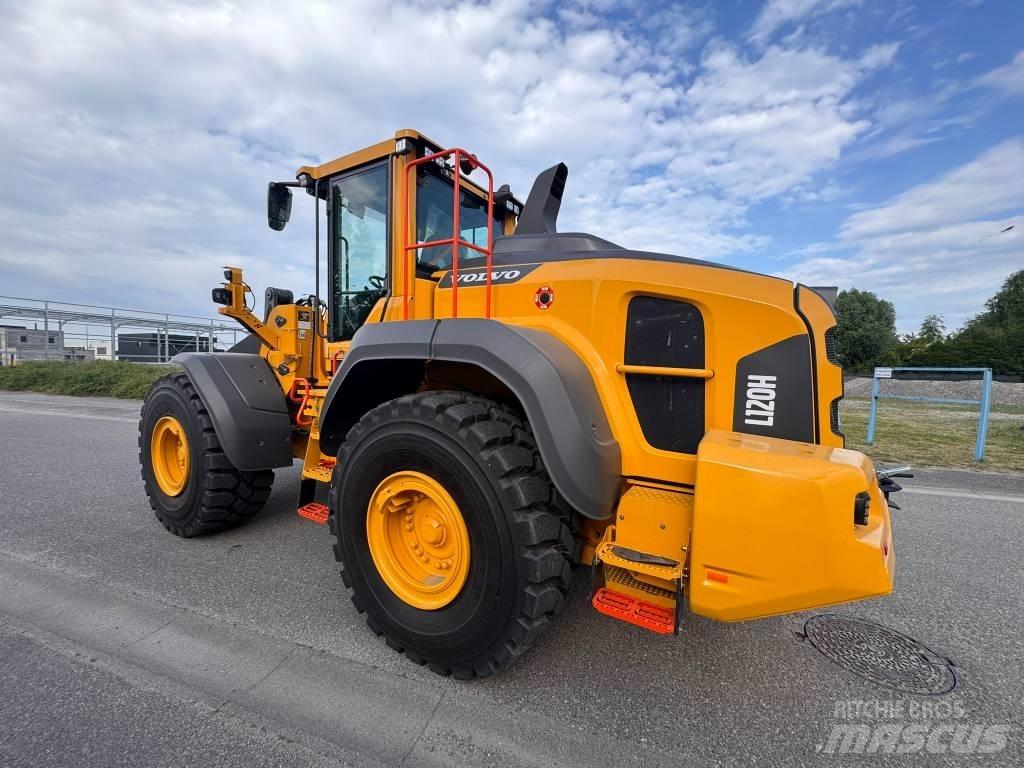 Volvo L 120 H2 Incarcator pe pneuri