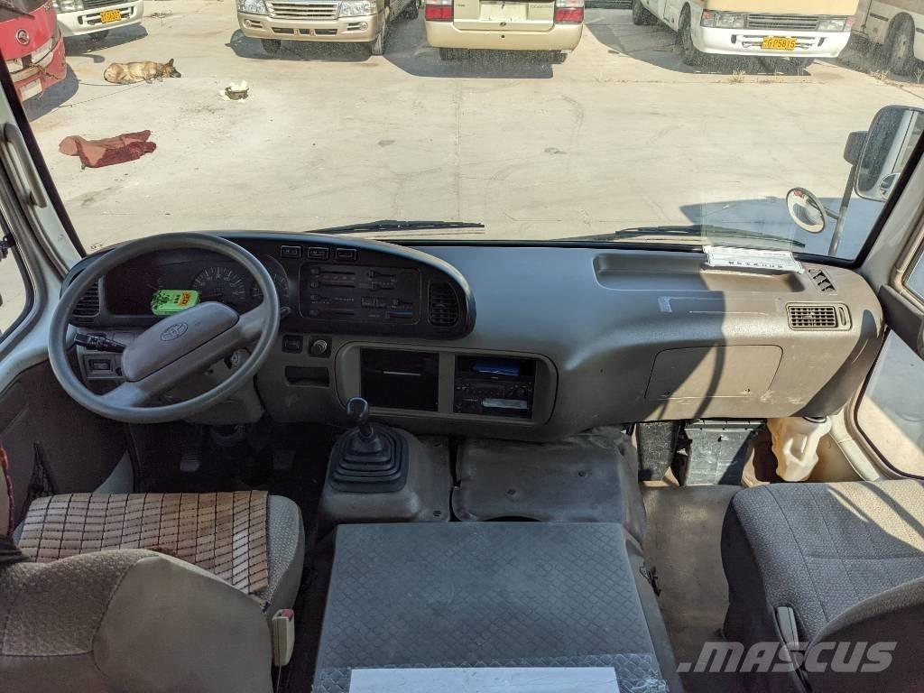 Toyota Coaster Bus Mini autobuze