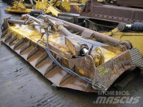 CAT D8N Buldozere pe senile