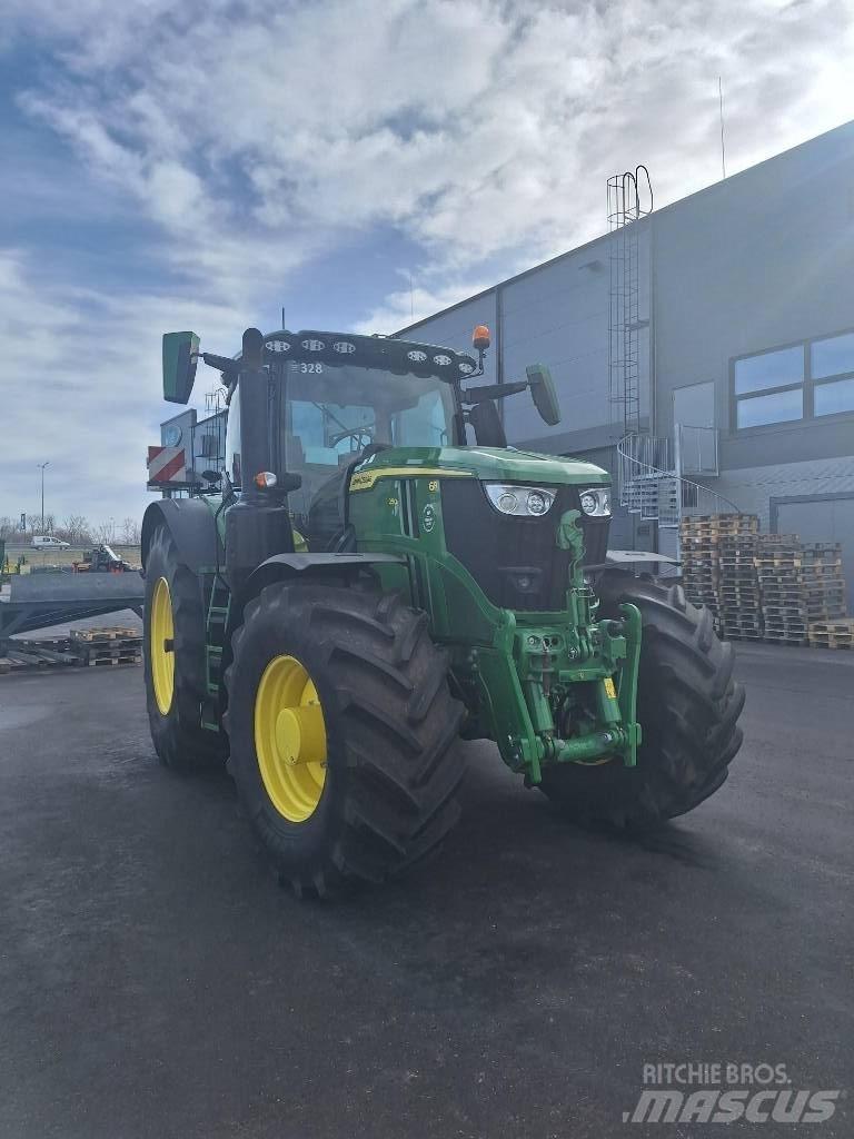 John Deere 6R250 Tractoare