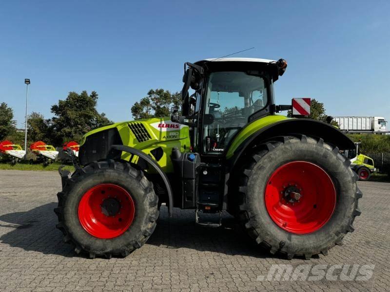 CLAAS AXION 810 Tractoare