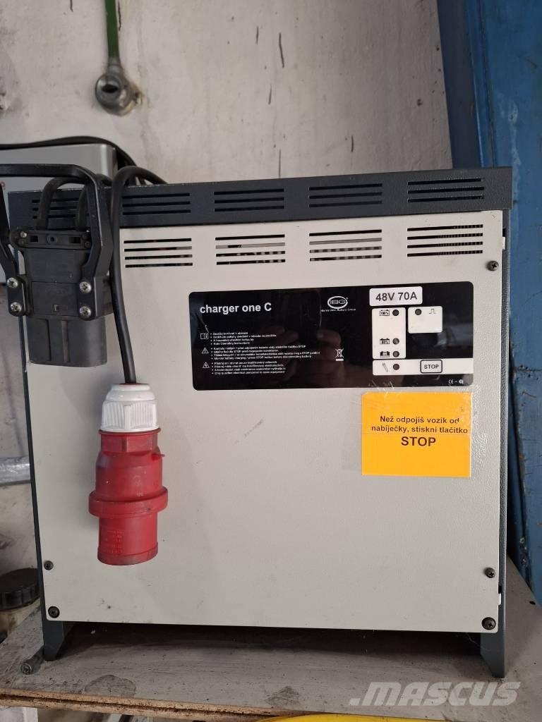 Hyster J1.5XNT Stivuitor electric