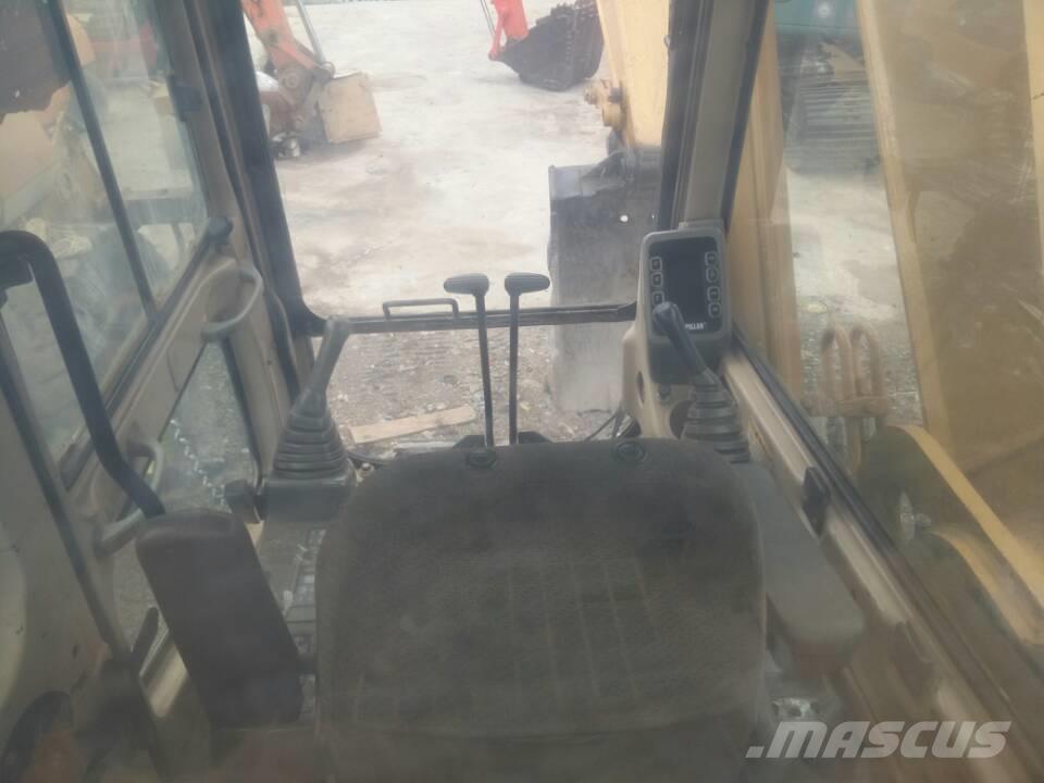 CAT 325 B Excavatoare pe șenile
