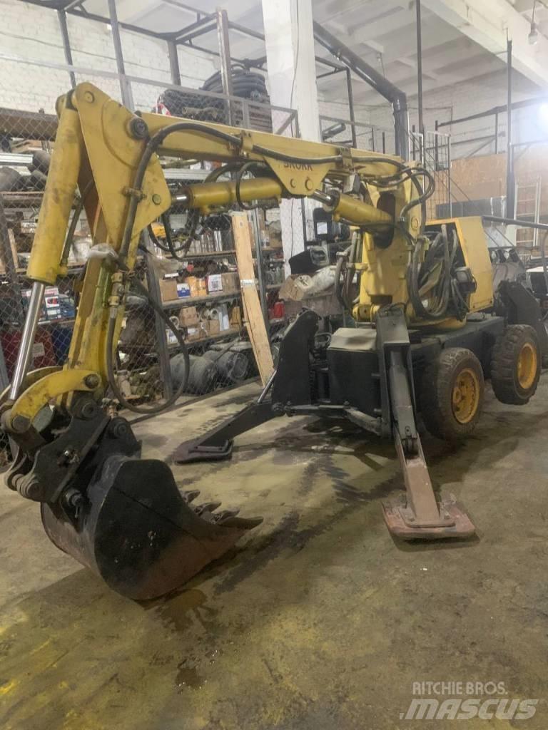Brokk 250 Mini excavatoare < 7t