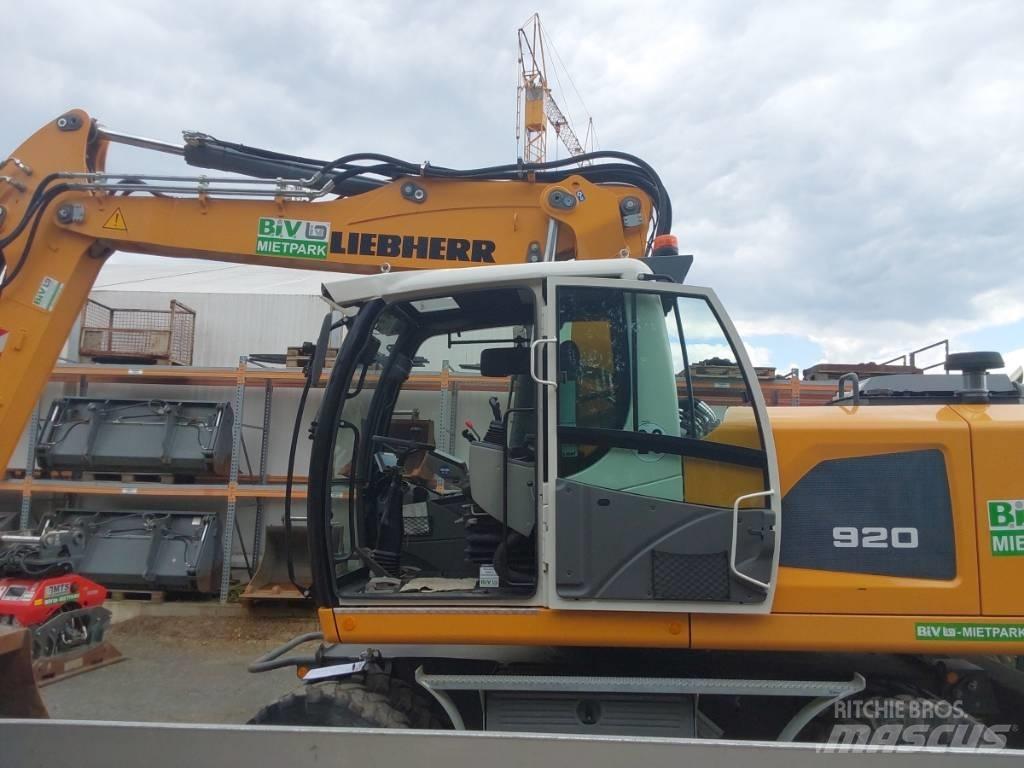 Liebherr A 920 Excavatoare cu roti