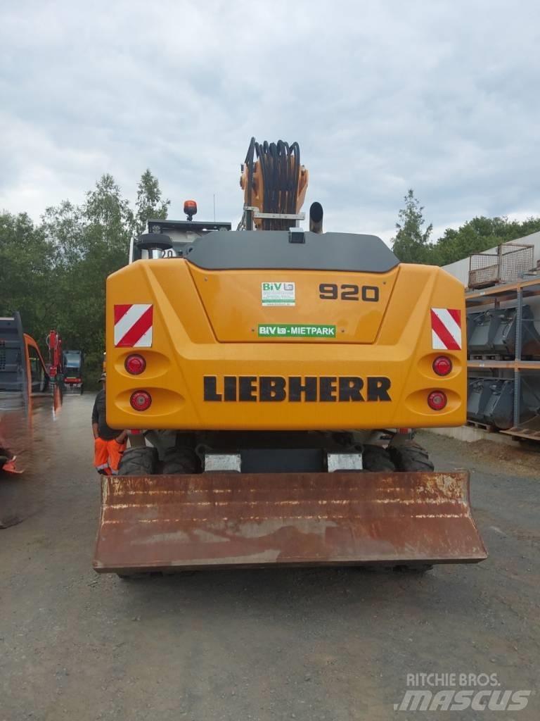 Liebherr A 920 Excavatoare cu roti