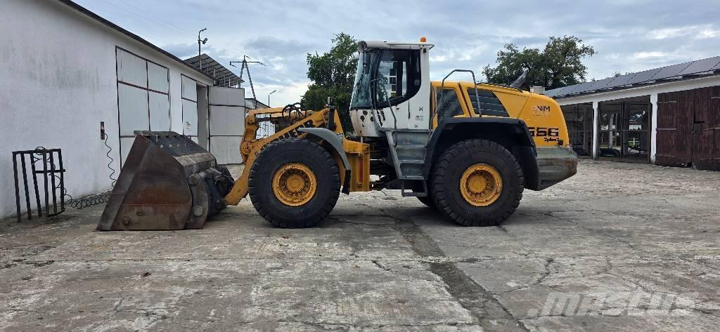 Liebherr L 556 Incarcator pe pneuri