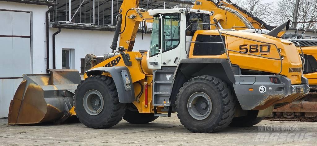 Liebherr L 580 Incarcator pe pneuri