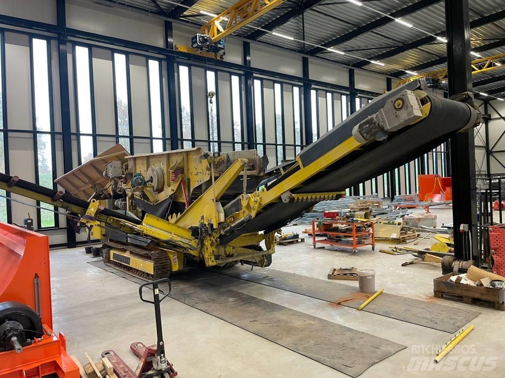 Keestrack Novum Cernuitoare