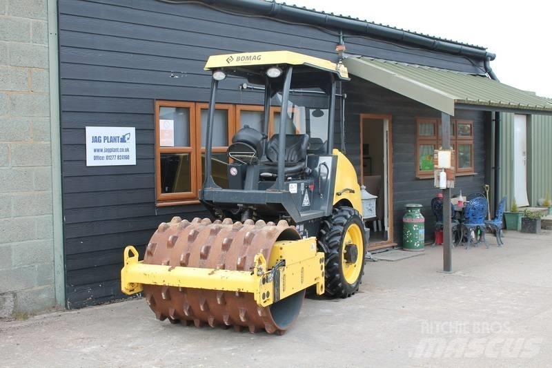 Bomag BW 124 P D H-5 Compactoare monocilindrice