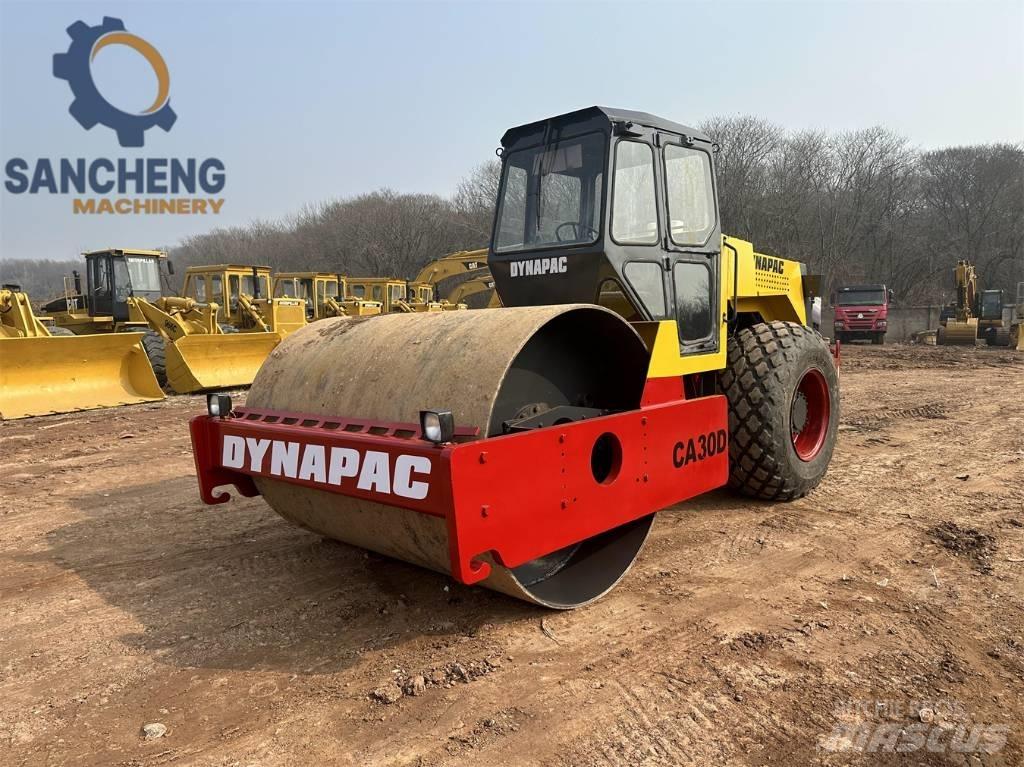 Dynapac CA 30 D Compactoare monocilindrice