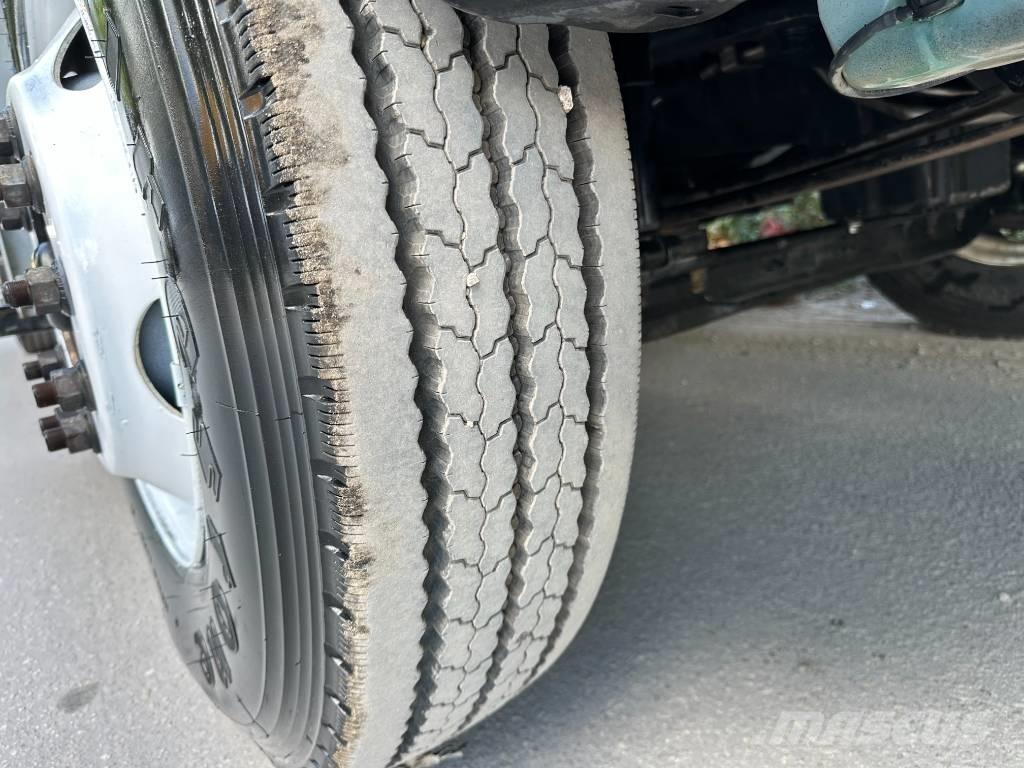 International 4300 Camion vidanje