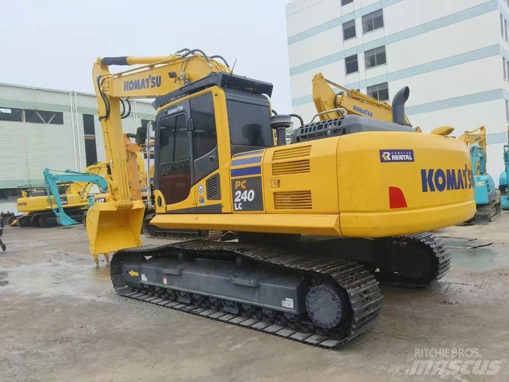 Komatsu PC 240 Excavatoare pe șenile
