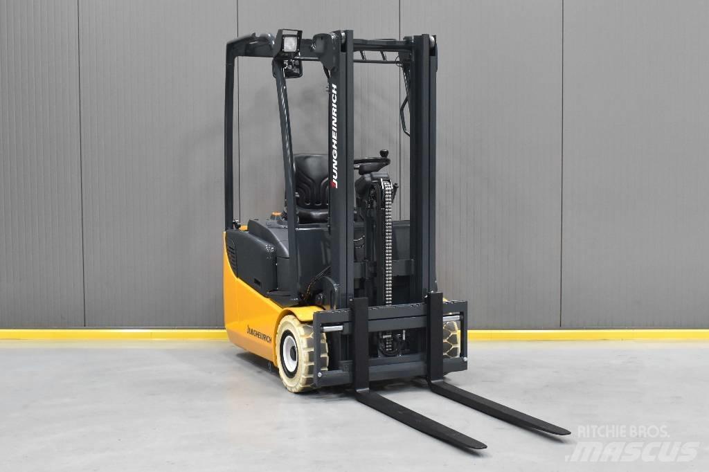 Jungheinrich EFG 110 Stivuitor electric