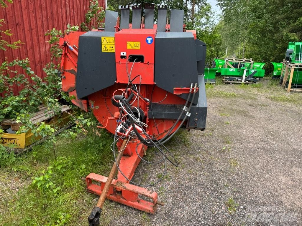 Kuhn Primor 3560 Debalotare, taiere, impachetare