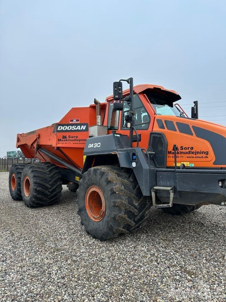 Doosan DA 30 Minitractor de teren