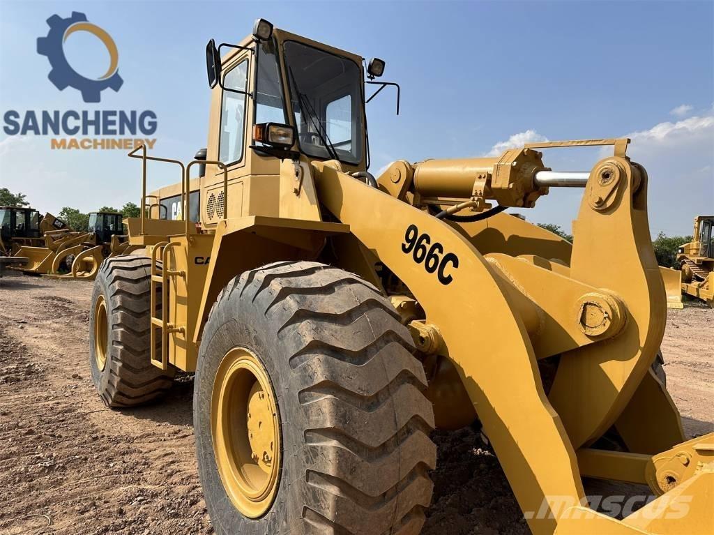 CAT 966C Incarcator pe pneuri