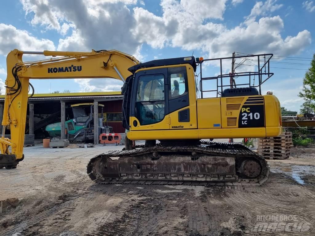 Komatsu PC 210-8 Excavatoare pe șenile
