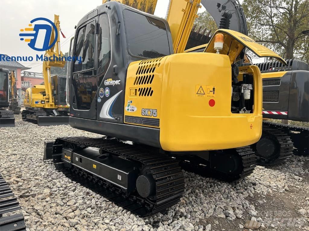 Kobelco SK75 Excavatoare pe șenile
