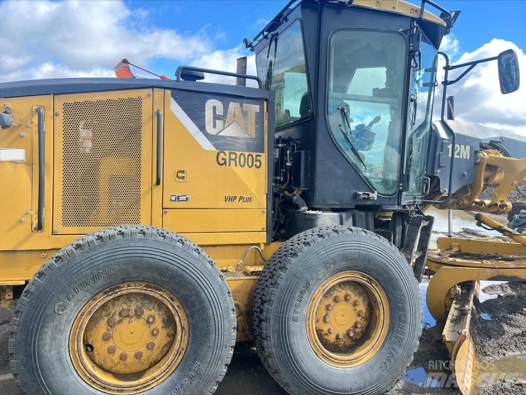 CAT 12 M Gredere