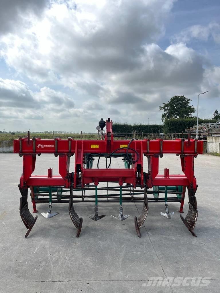 Kverneland CLI430 Cultivatoare