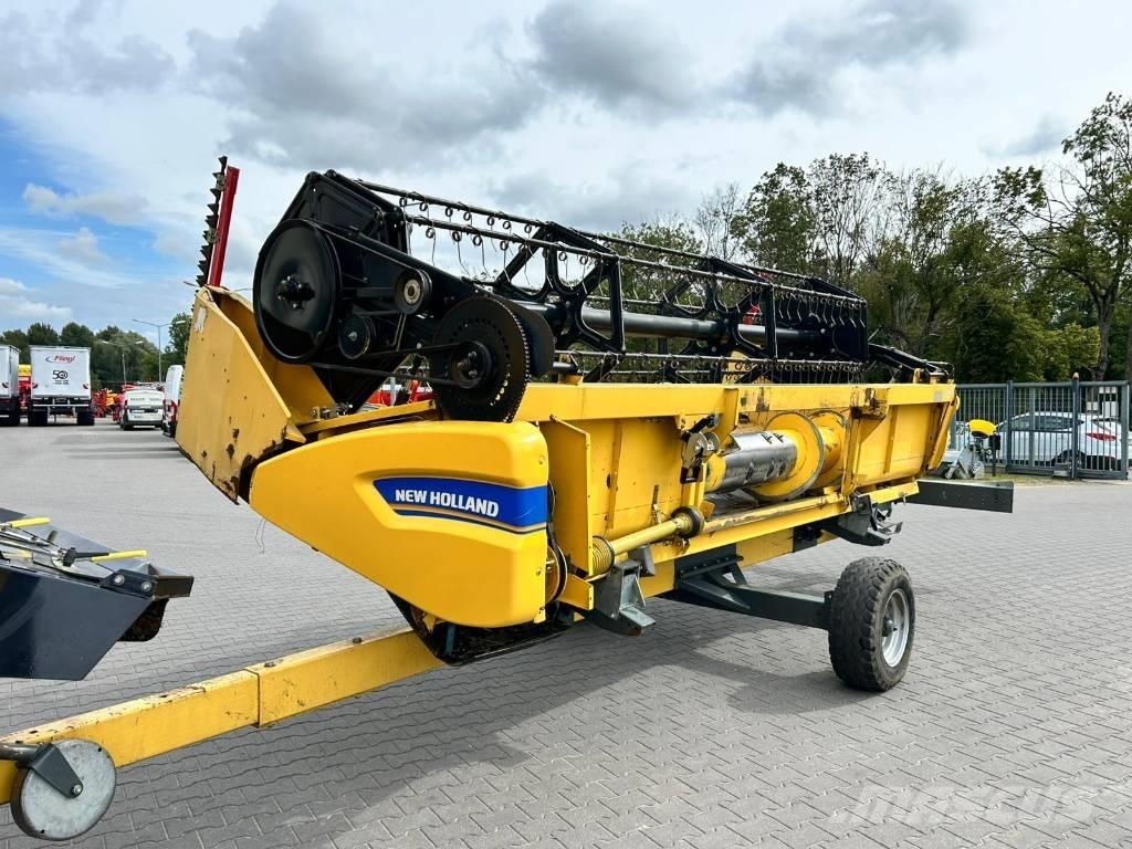 New Holland TC 5.80 Combine de secerat