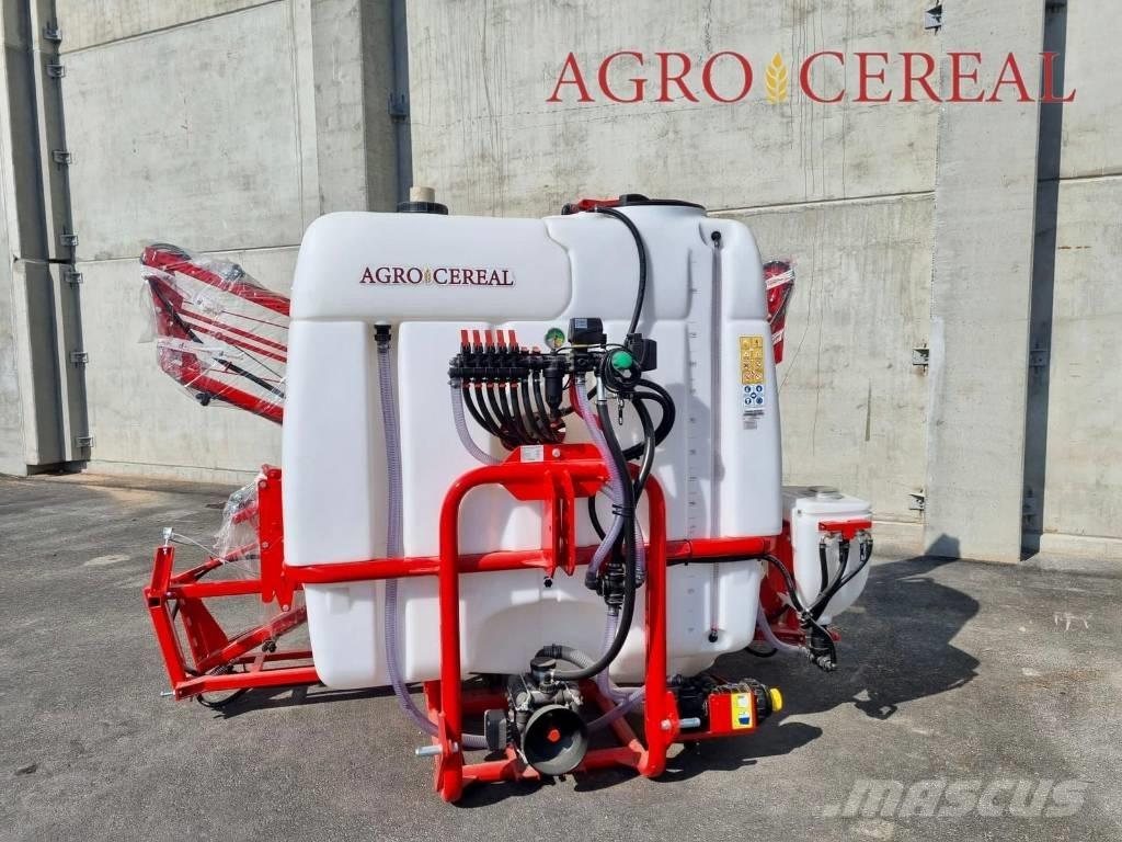 Agromehanika AM-1,2 Tractoare agricole sprayers