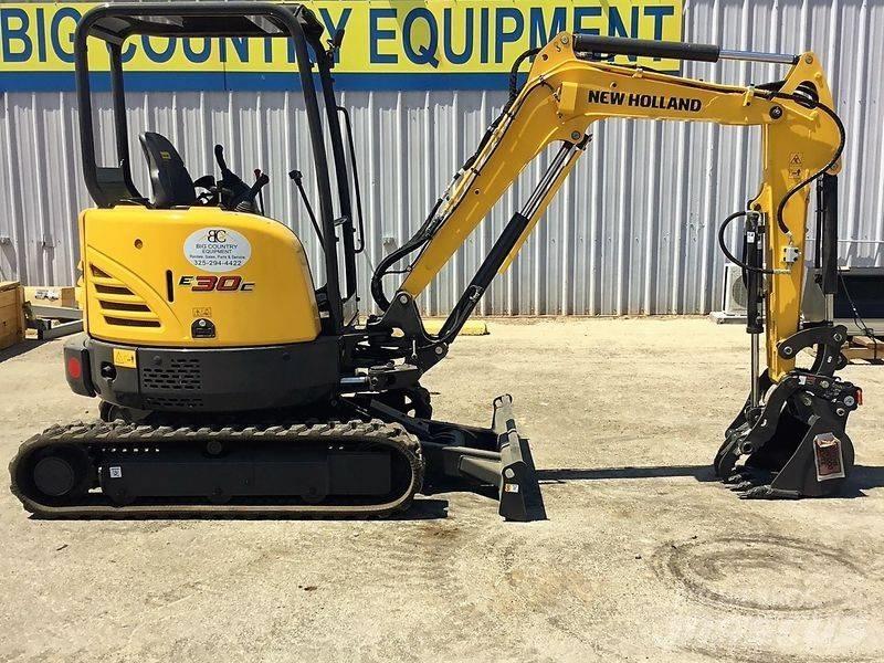 New Holland E30C Mini excavatoare < 7t
