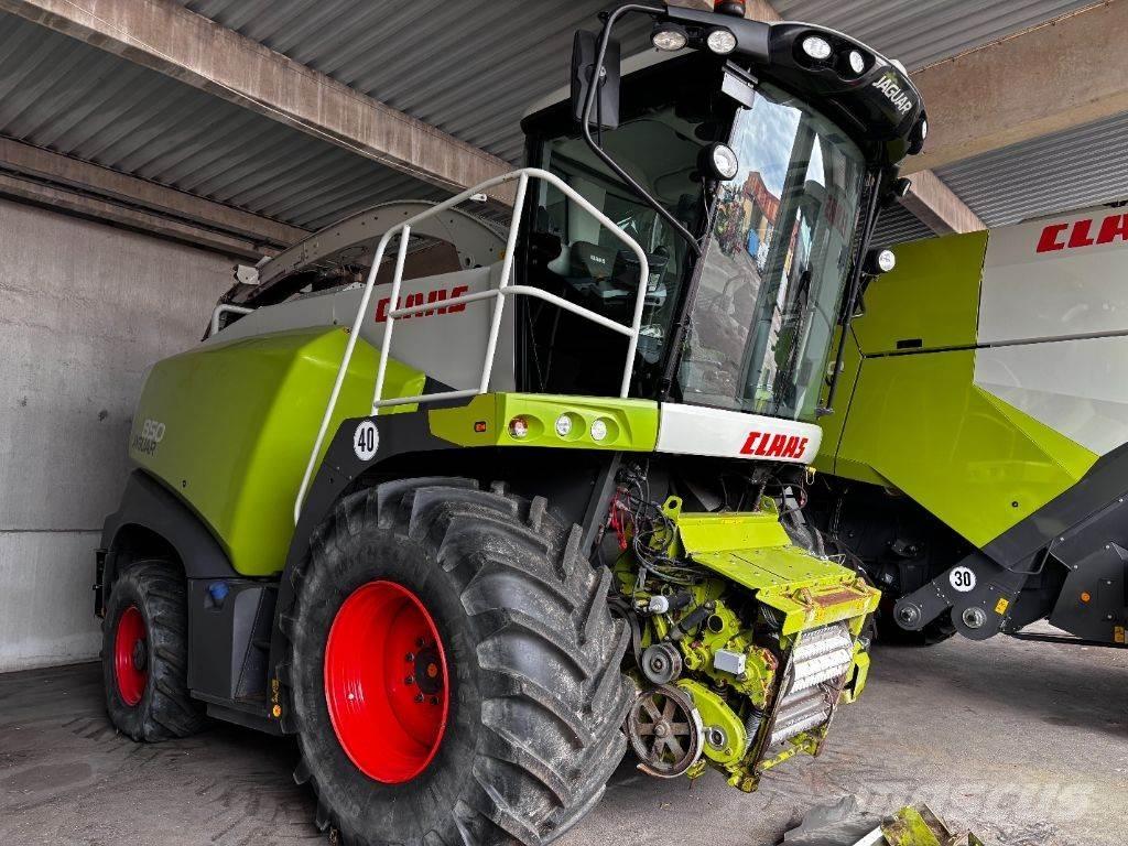 CLAAS Jaguar 850 Forajere cu autopropulsare
