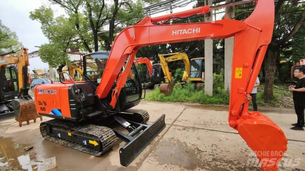 Hitachi ZX60 Mini excavatoare < 7t